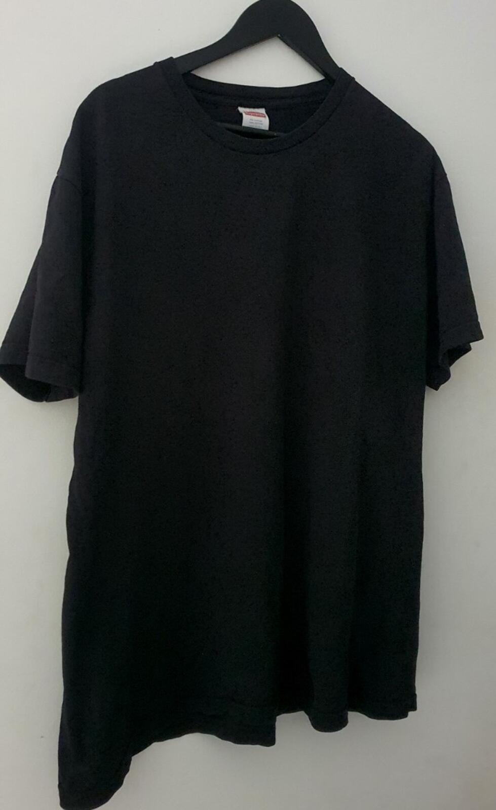 SS16 Supreme Mendini Gun Tee Black Size XL