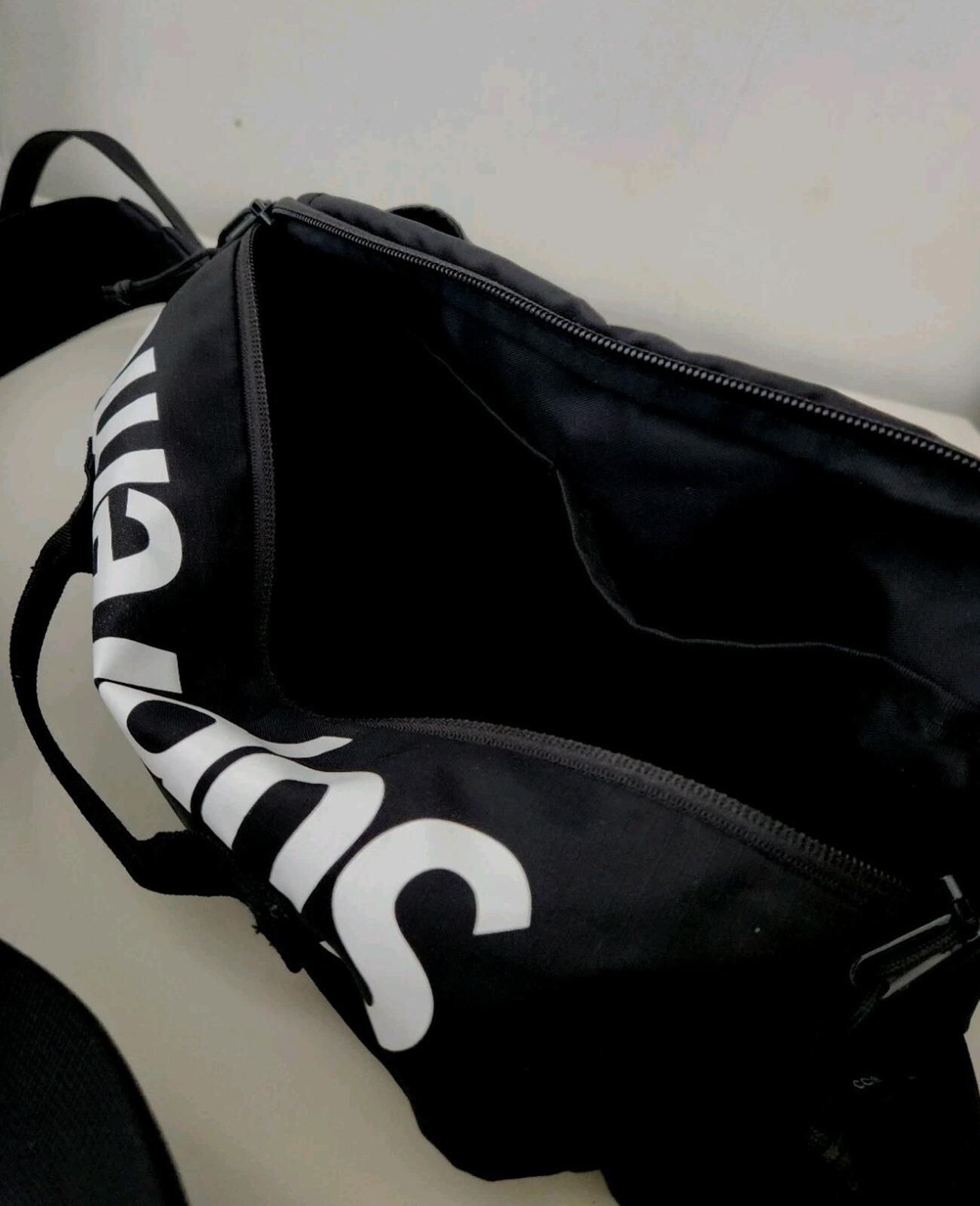 Riñonera Supreme SS17 Negra
