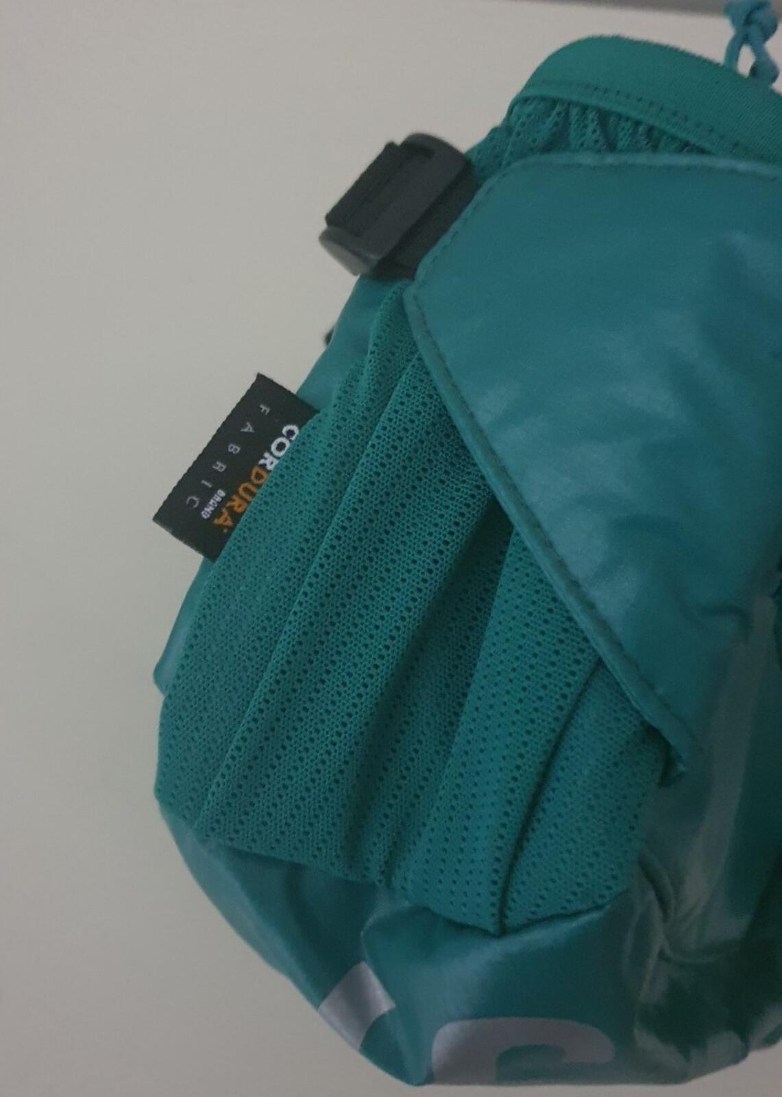 FW17 Supreme teal waist bag Cordura Fabric reflective text Shoulder Belt Used 1x