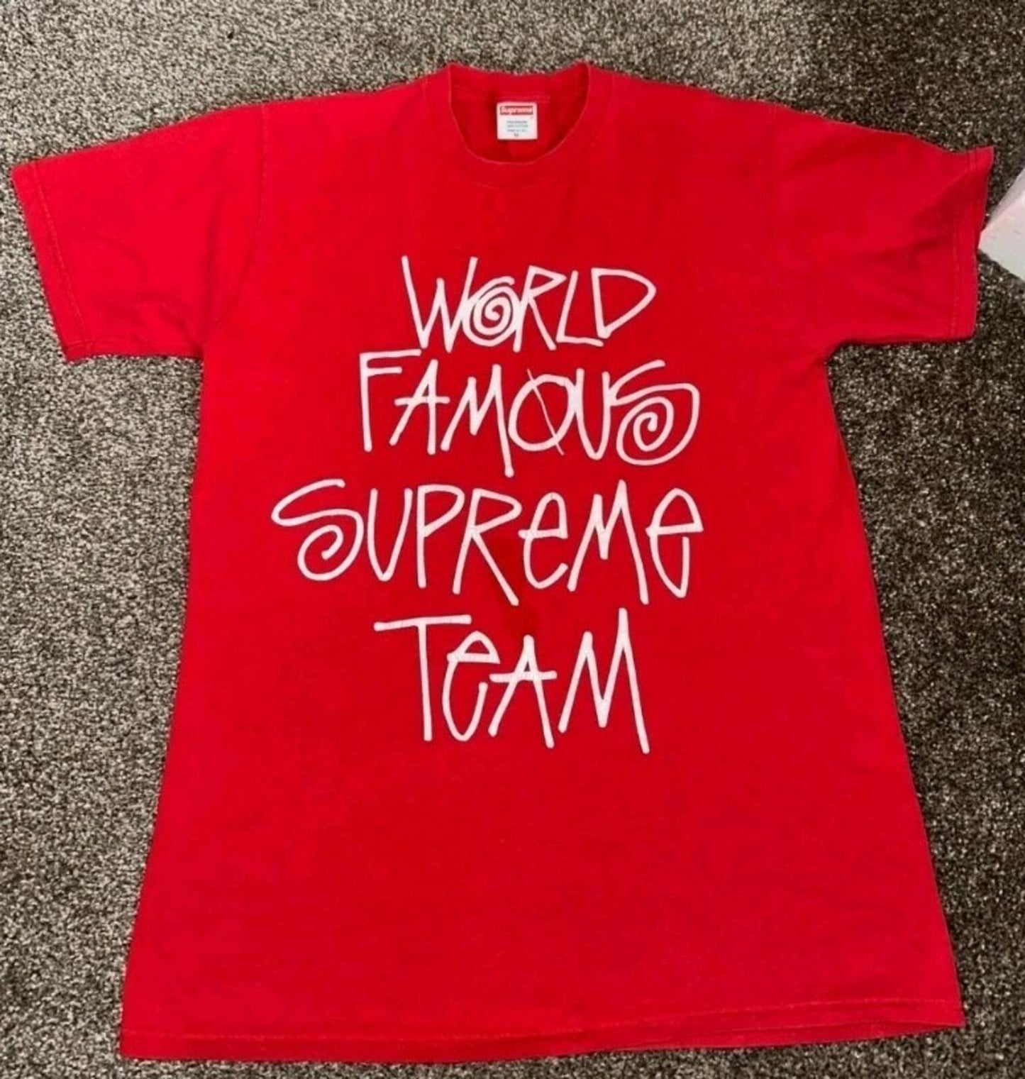 2001 Supreme World Famous Supreme Team Tee Red Size M
