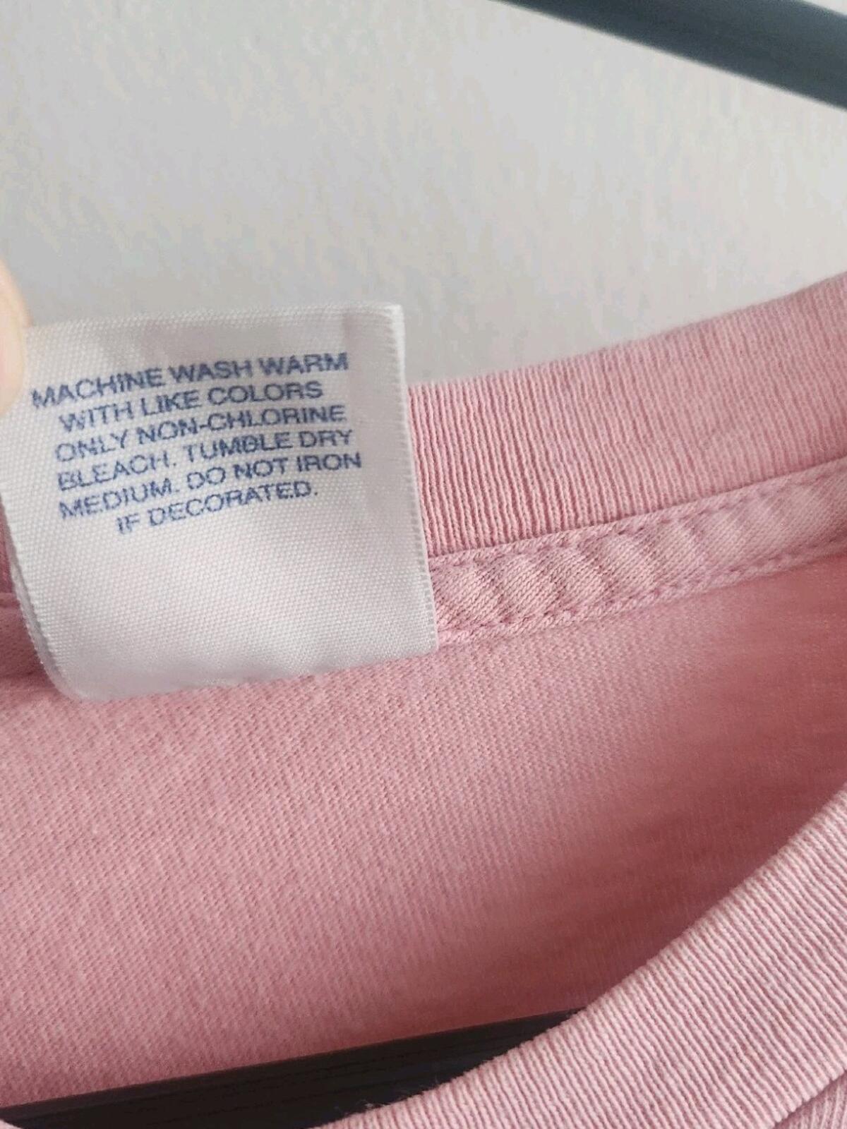 SS15 Supreme Daniel Johnston Tee Size M Medium Pink T-shirt Rare 2015 Vintage