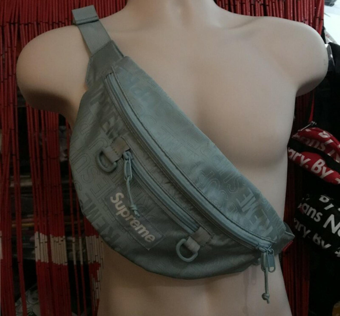 SS19 Supreme Waist Bag Ice