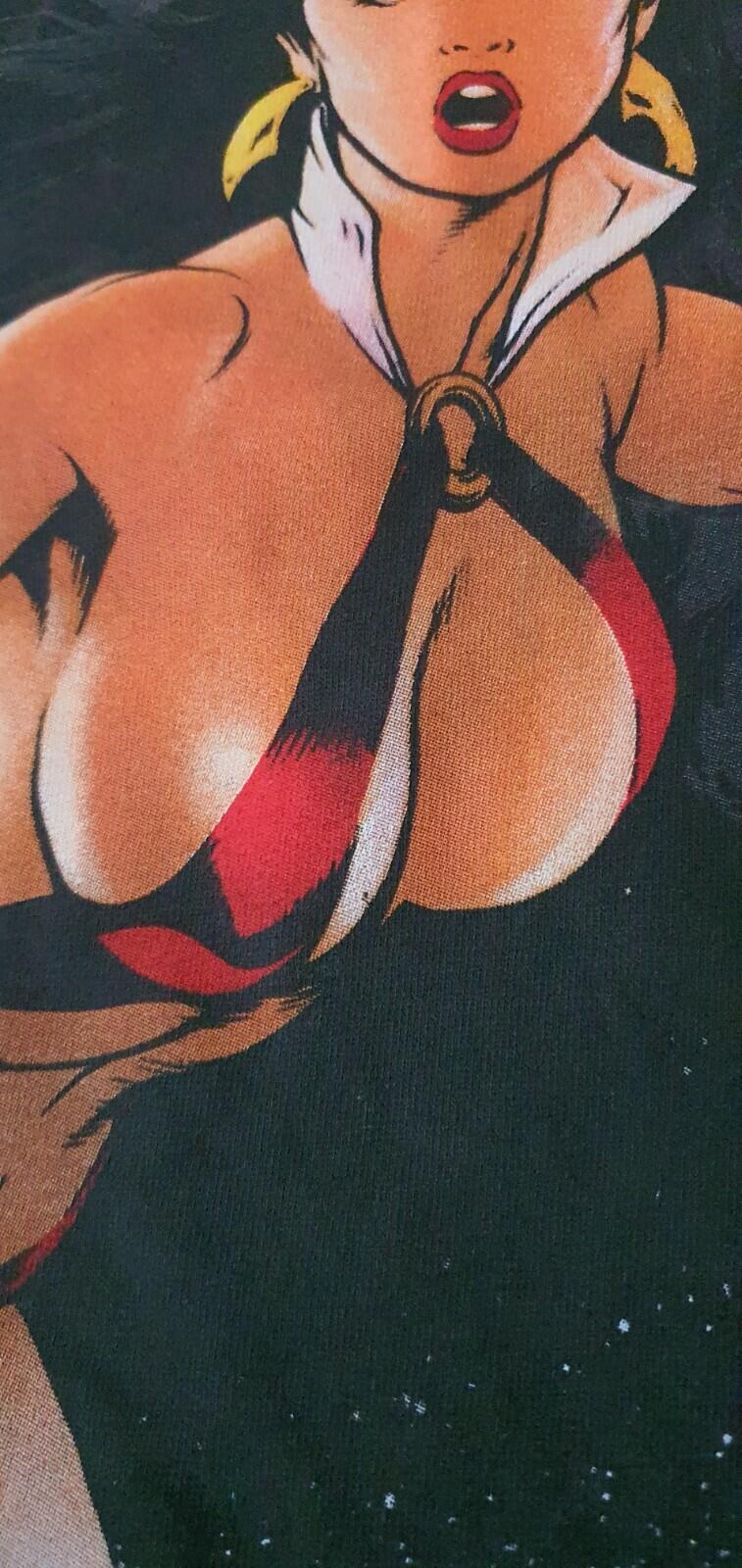 SS17 Supreme Vampirella tee size L large bright coral t-shirt pink