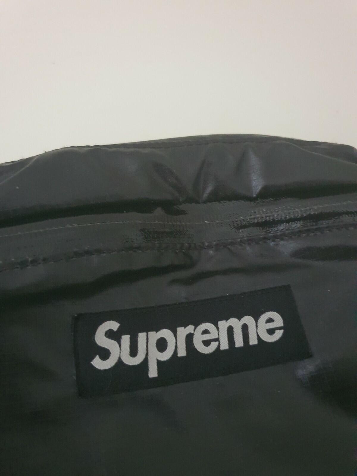 FW17 Supreme Waist Bag Black