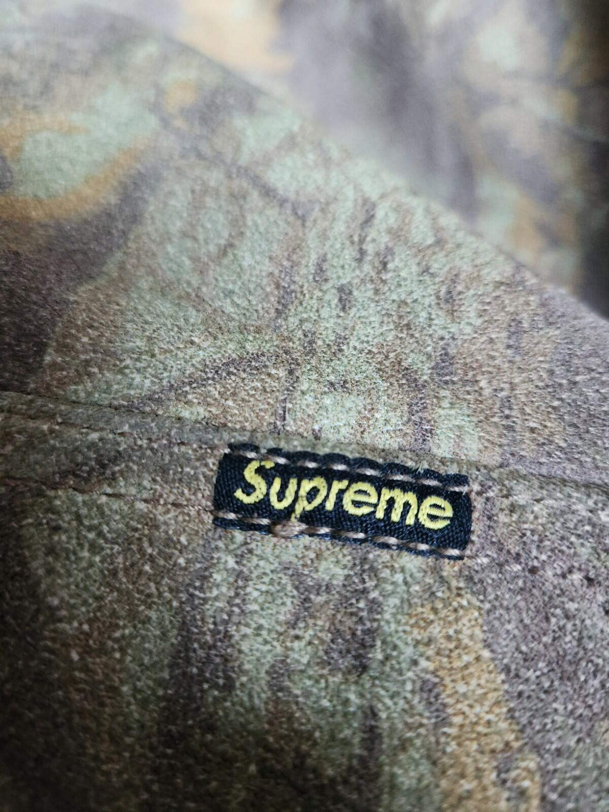 FW17 Supreme hooded suede work jacket $588 Tree Camo L