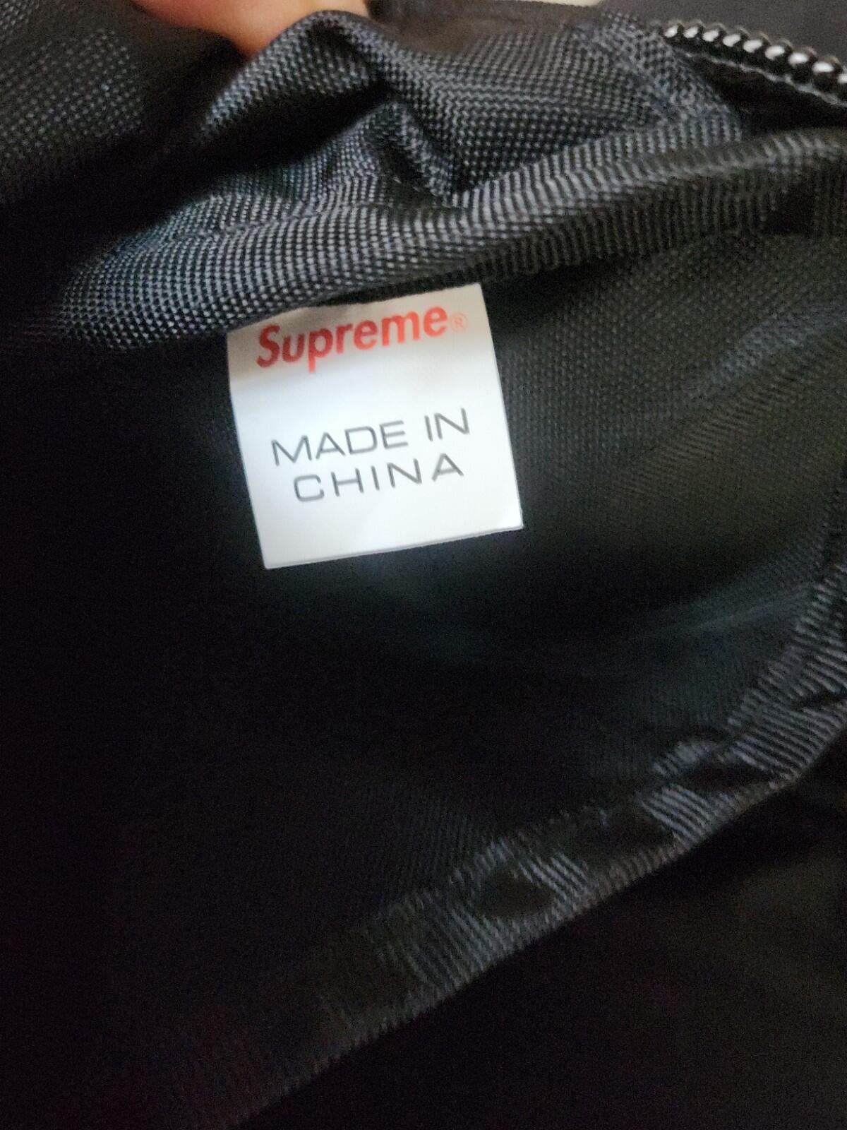 FW18 Supreme Shoulder Bag Black Water Resistant