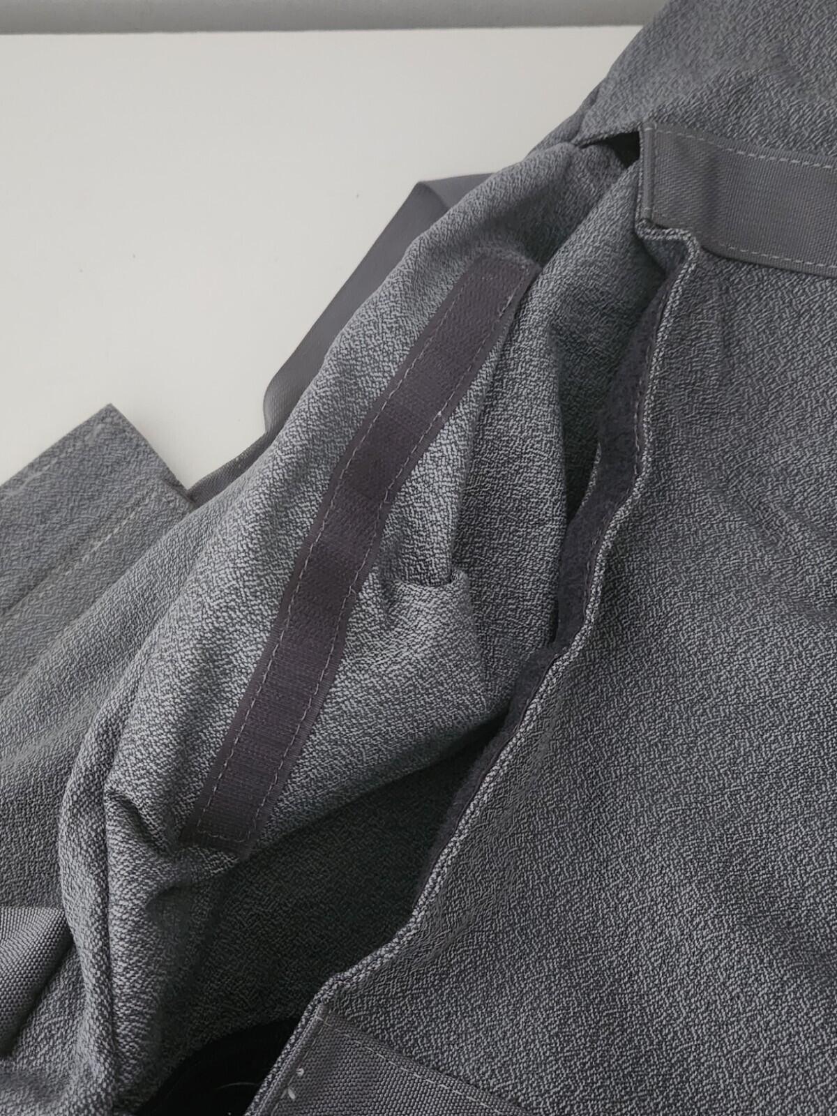 Mochila Duffle Bolso de Viaje Supreme Large Scatterweave de 2 vías Gris