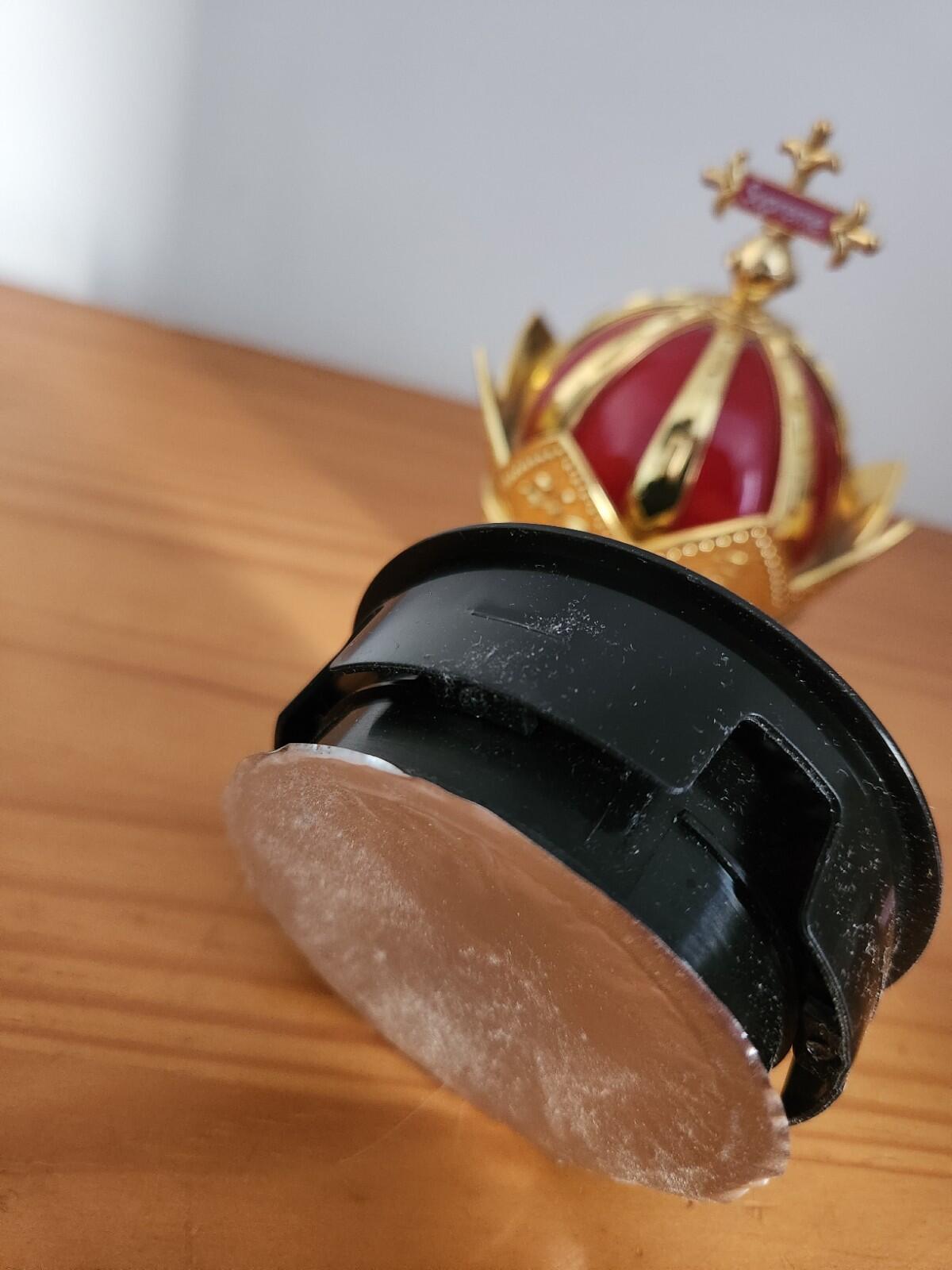 SS19 Supreme Ambientador Corona Rojo Oro Plástico Accesorio Fragancia para Coche