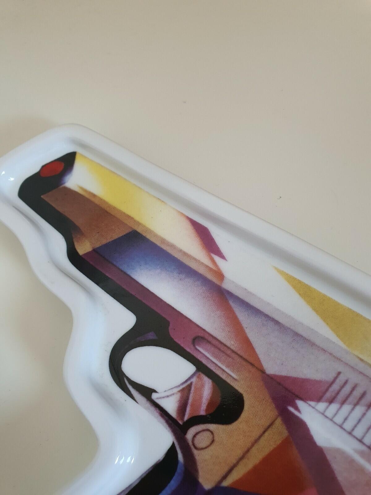 Accesorio de bandeja de cerámica Mendini Gun de Supreme SS16