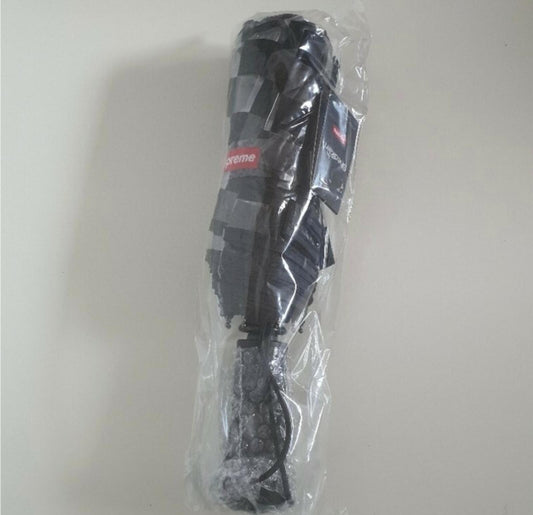 SS20 Supreme ShedRain transparenter Schachbrett-Regenschirm schwarz Neues Accessoire