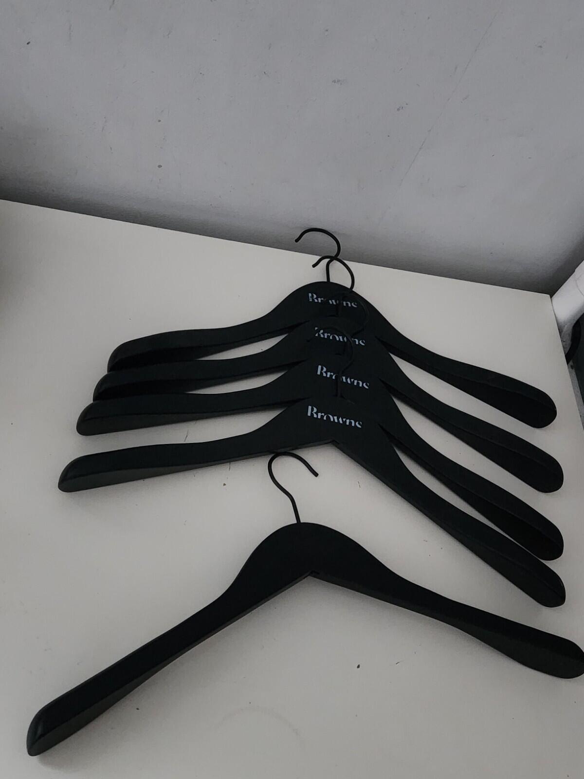 5 x BROWNS Black Wooden Coat Hangers with Broad ends for Suits Jackets 17" 43cm