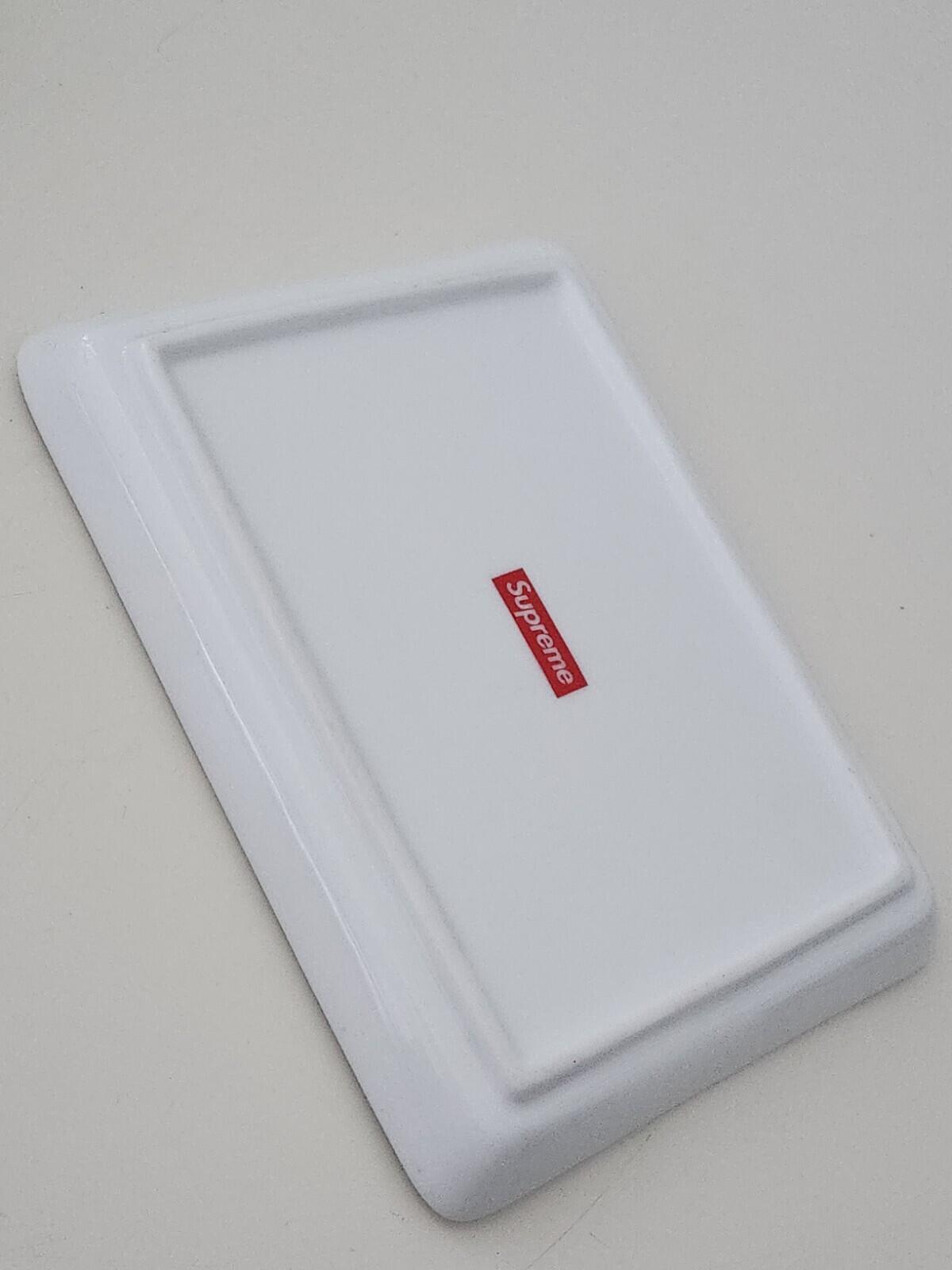 SS17 Supreme Pills ceramic tray ashtray white