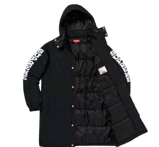 FW18 Supreme Parka Sideline con Logotipo en la Manga Negro Talla M Resistente al Agua