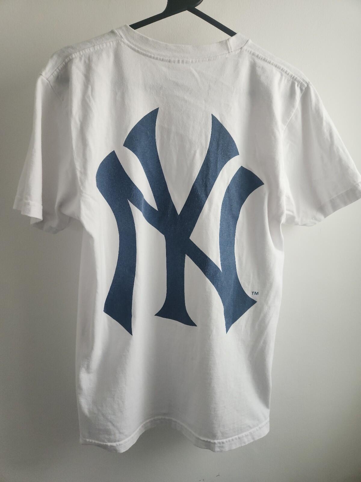 SS15 Supreme New York Yankees Box Logo white tee size M medium T-shirt USA made