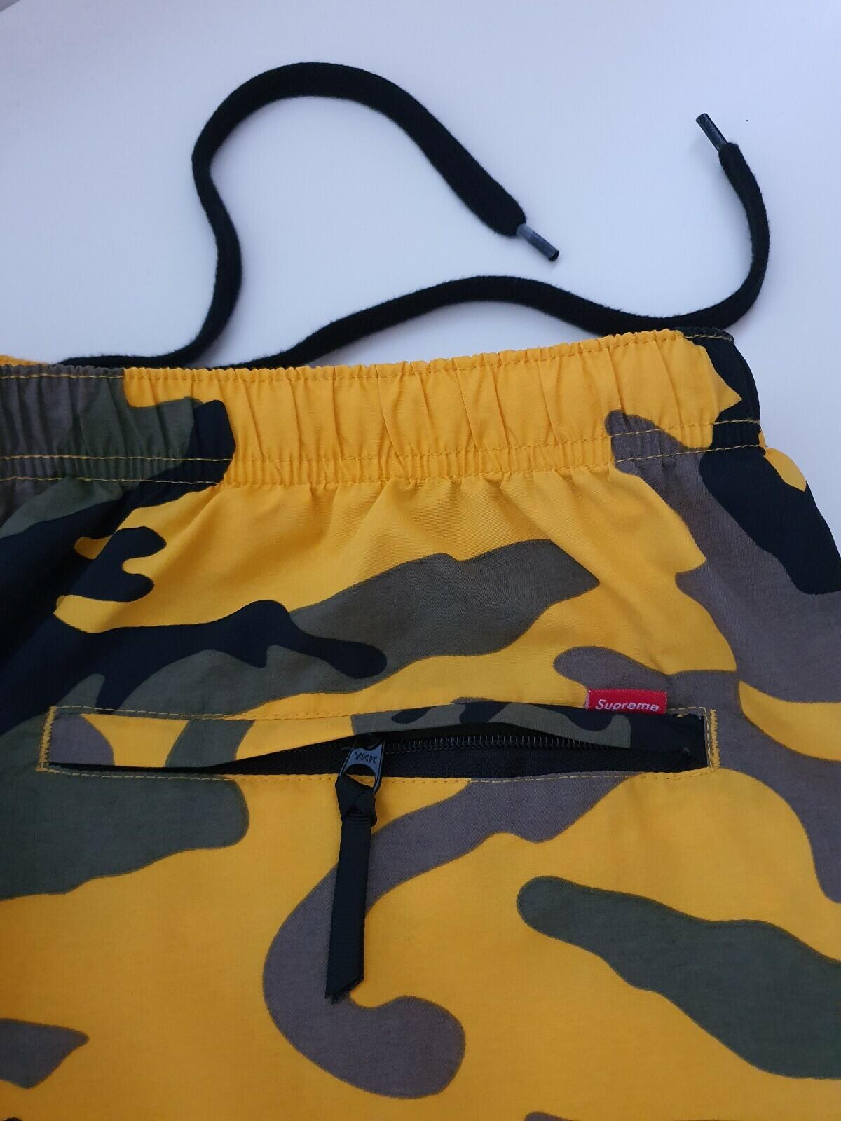 FW17 Supreme warm up pants yellow camo size L large trousers