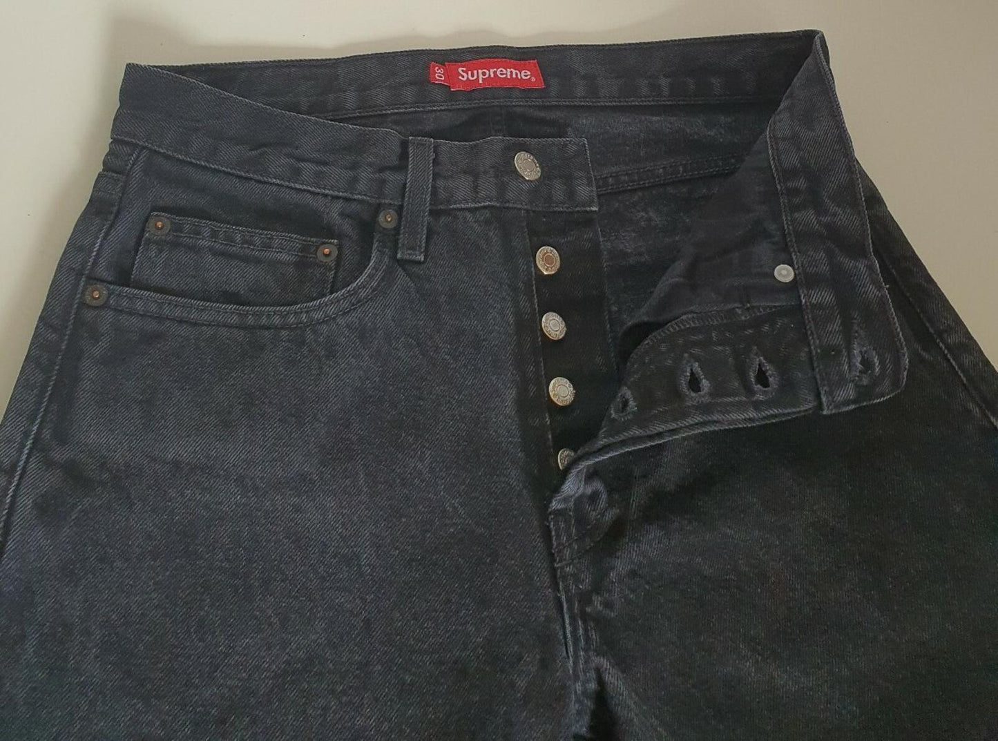 FW16 Supreme Stone Washed Slim Jeans Schwarz Größe 30 W30 L30