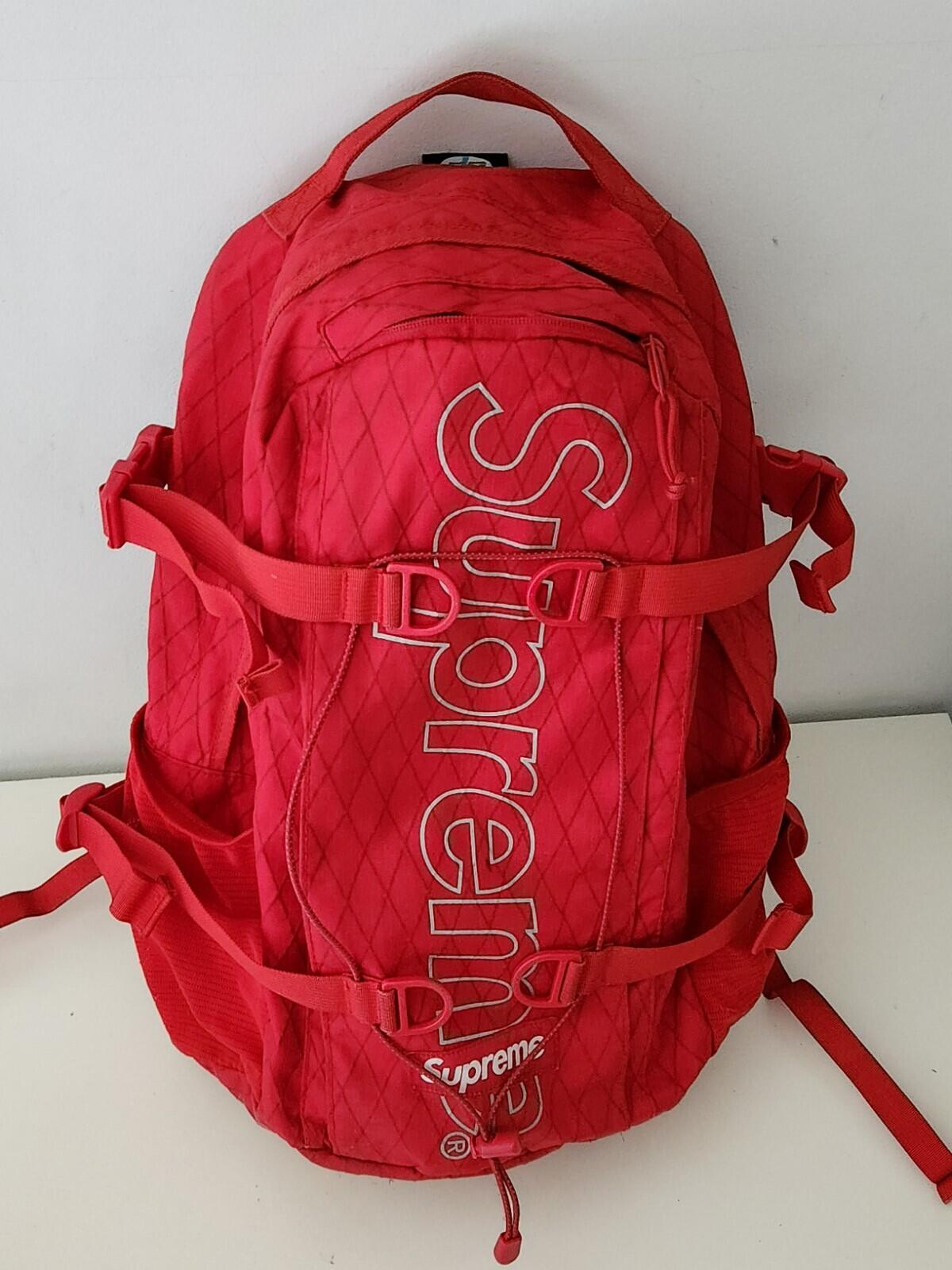 FW18 Supreme backpack Water And Abrasion Resistant