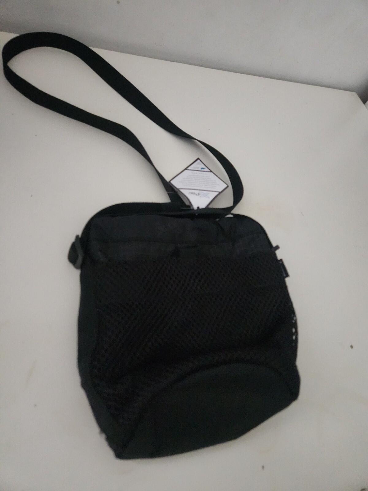 FW23 Supreme Small Cinch Pouch Black Bag Water Resistant Reflective Shoulder