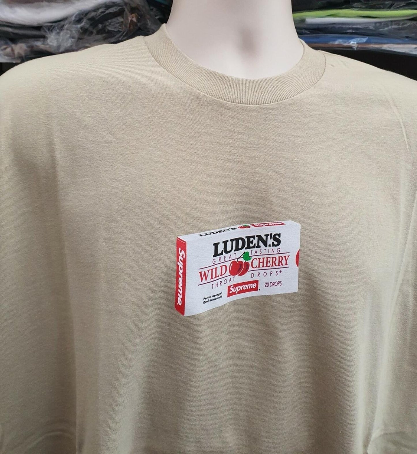 FW18 Supreme Luden's Tee Clay Talla XL