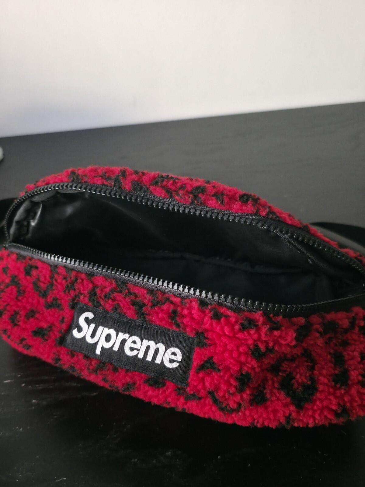 FW17 Supreme Leopard Fleece Waist Bag Red