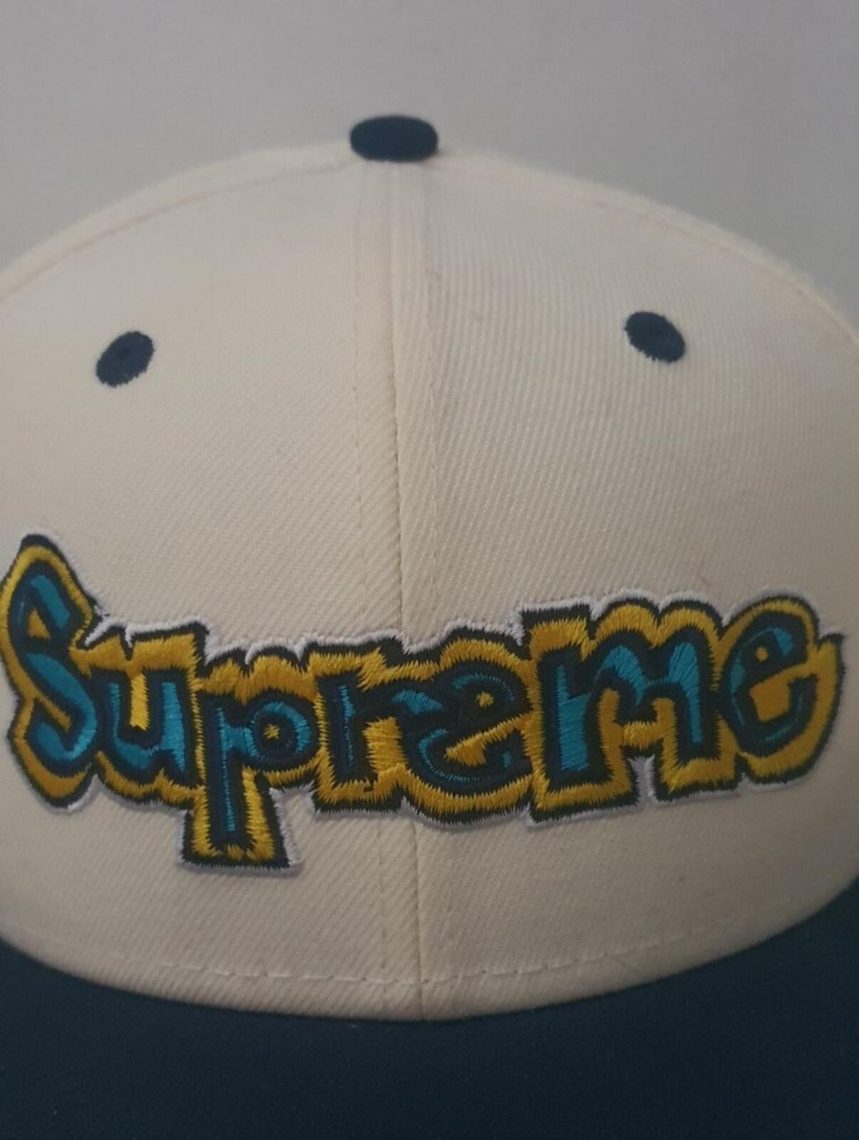 Gorra SS21 Supreme Gonz Logo New Era 7 3/4 Natural snapback Mark Gonzales