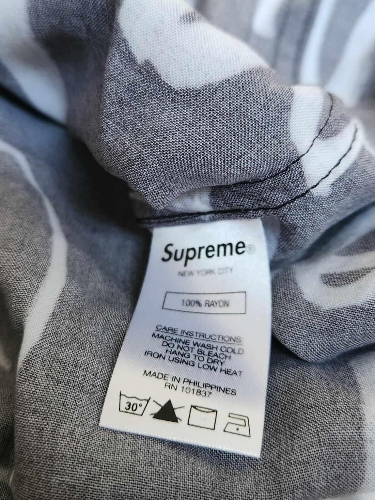 HW20 Supreme Black Arc Rayon S/S Hemd Schwarz Größe M Artwork von Scratch Perry