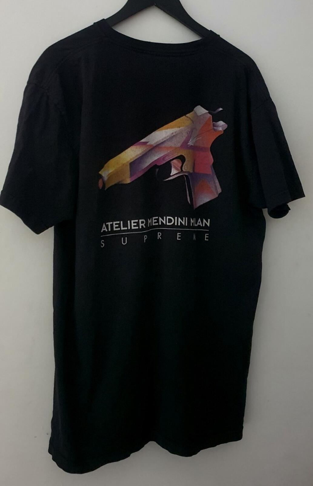 SS16 Supreme Mendini Gun Tee Black Size XL