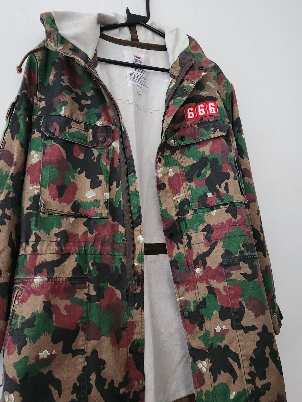 SS17 Supreme Field Parka Größe M Medium Jacke Mantel Swiss Camo Camouflage 666