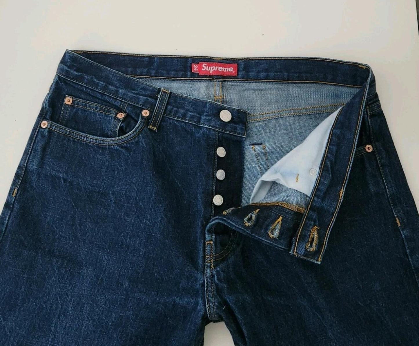 Supreme Denim Slim jeans size 34 W34 L32 made in U.S.A Blue Trousers