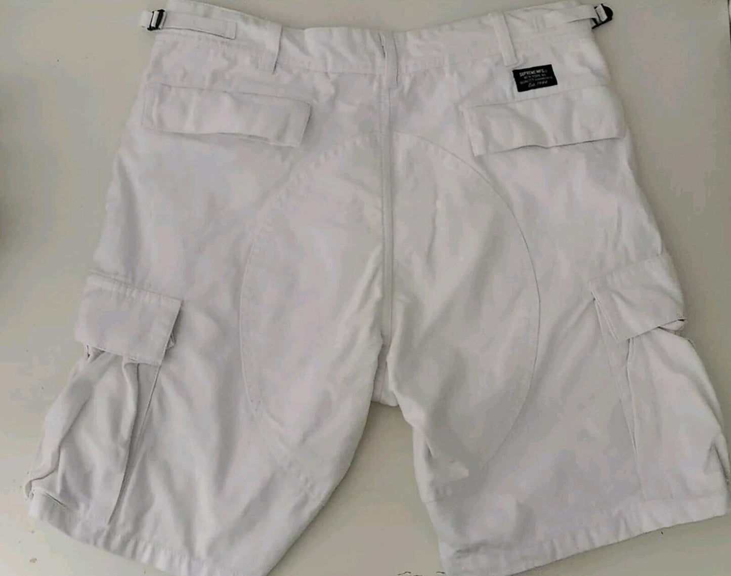 SS18 Supreme pantalón corto cargo talla 30 S Pequeño Pantalones cortos blancos
