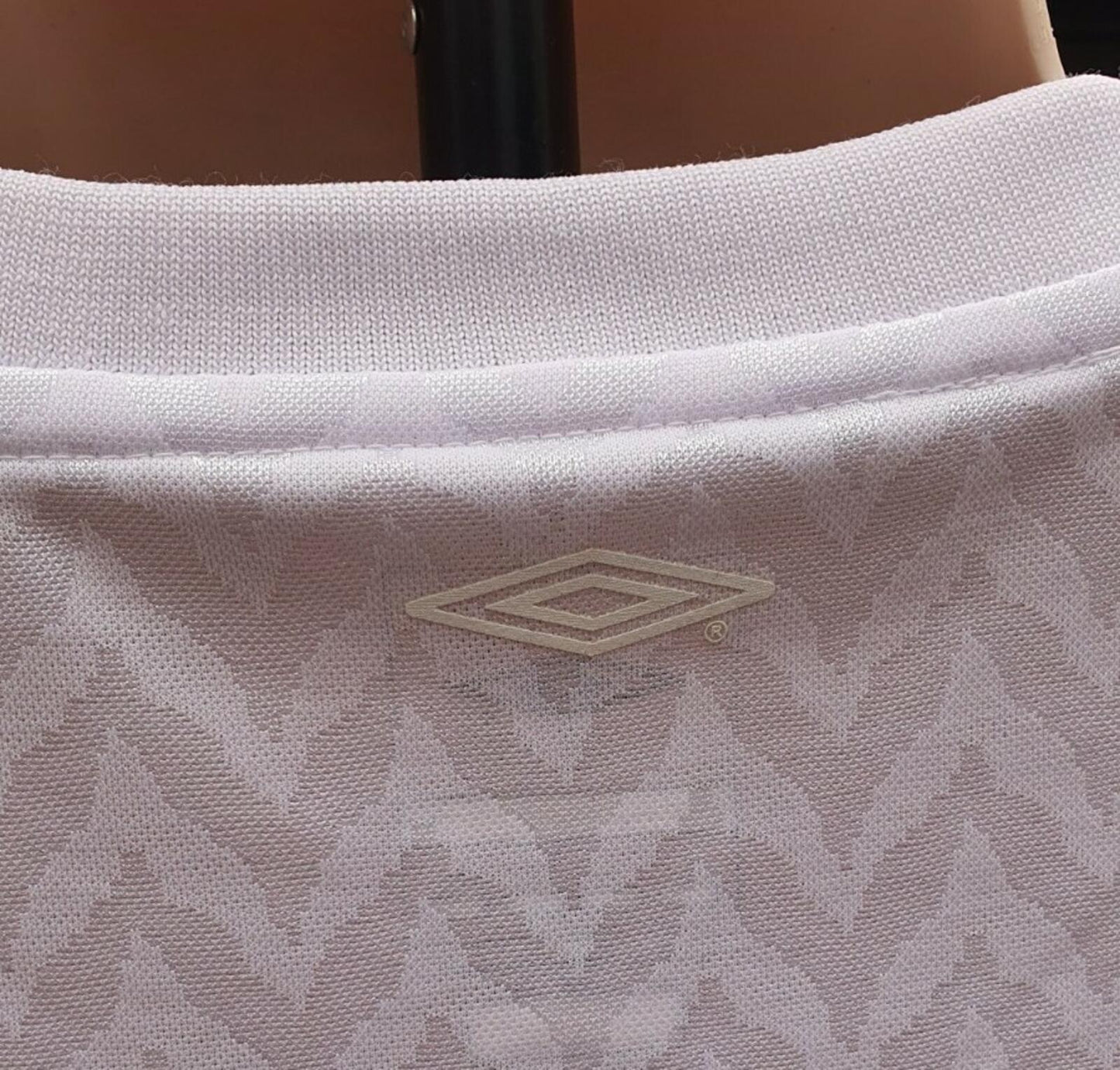 SS05 Supreme Umbro Arabic Logo Soccer Jersey vintage L large
