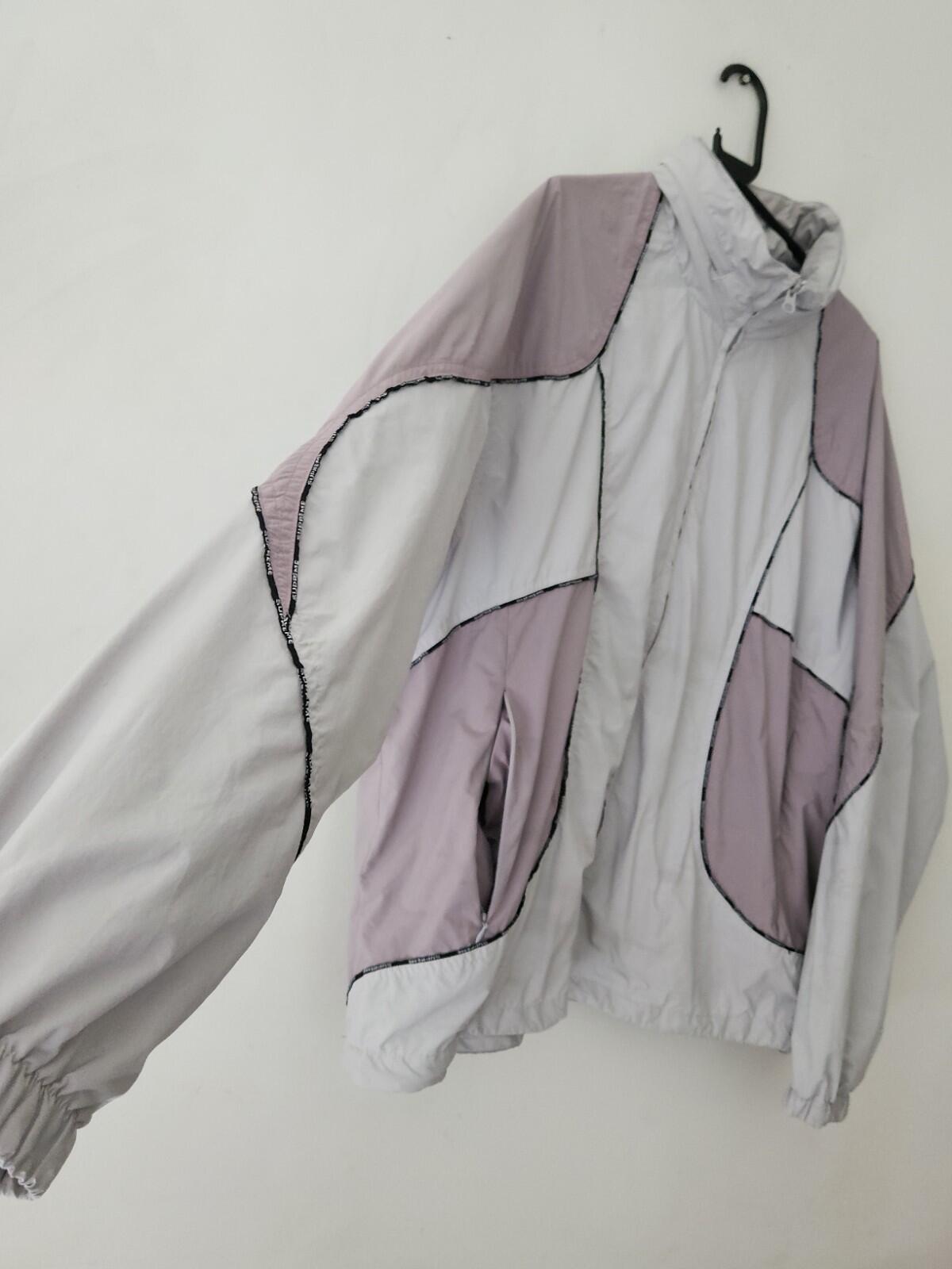 FW23 Supreme Logo Piping Hooded Track Jack Size XL Grey Lavender Water Resistant