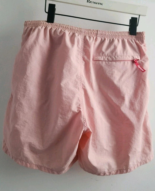 Pantalones cortos de nylon SS19 Supreme Nylon Water Short rosa claro, talla S pequeña