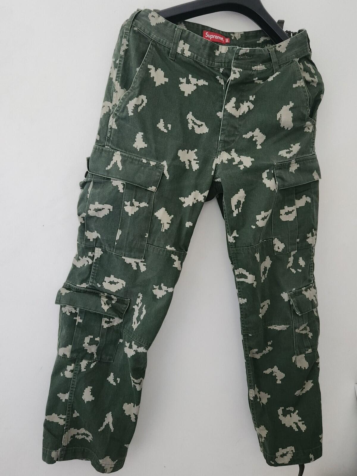 FW20 Supreme Cargo Pants Olive Digi Camo Size 30 W30