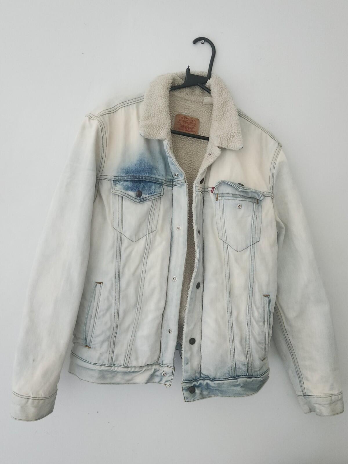 FW16 Supreme Levis Bleached Sherpa Trucker Denim Jacket Size L