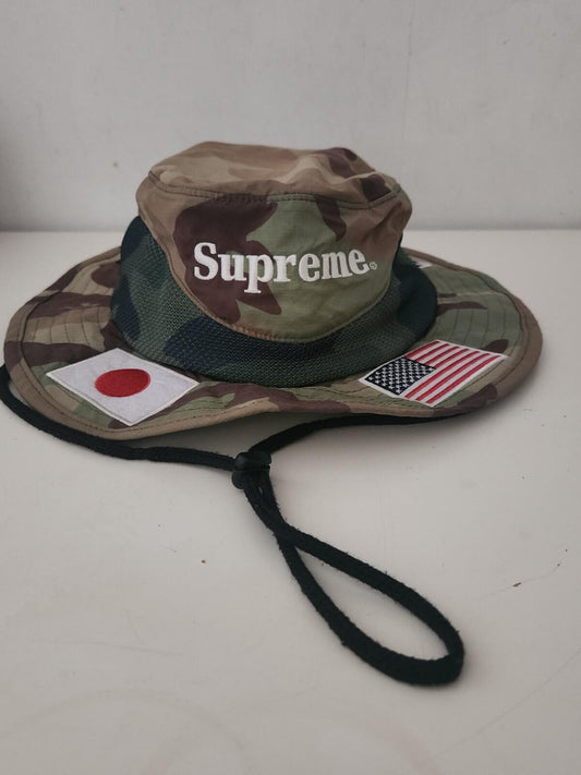 SS20 Supreme Flags Boonie Hat S / M Woodland Camo Wasserabweisend Small / Medium