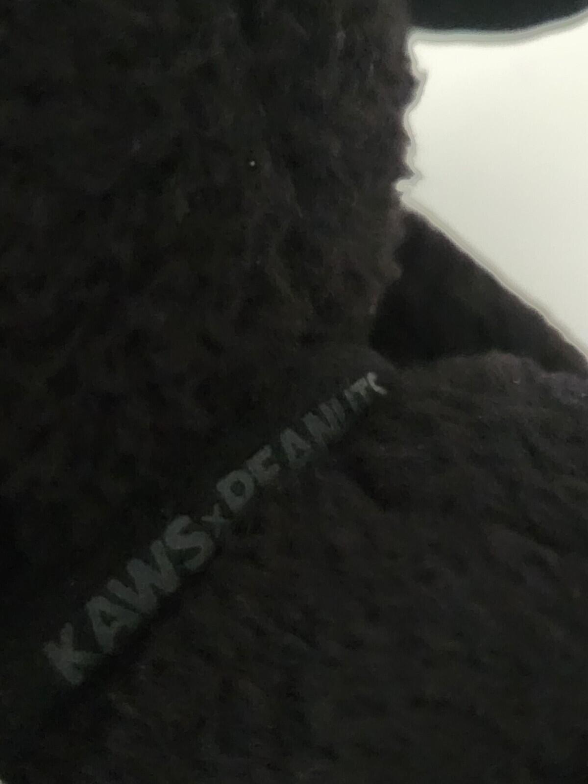 4x KAWS UNIQLO Peanuts Snoopy Plüschtiere 2x (KLEIN) S 2x (MITTEL) M Komplettset Tasche