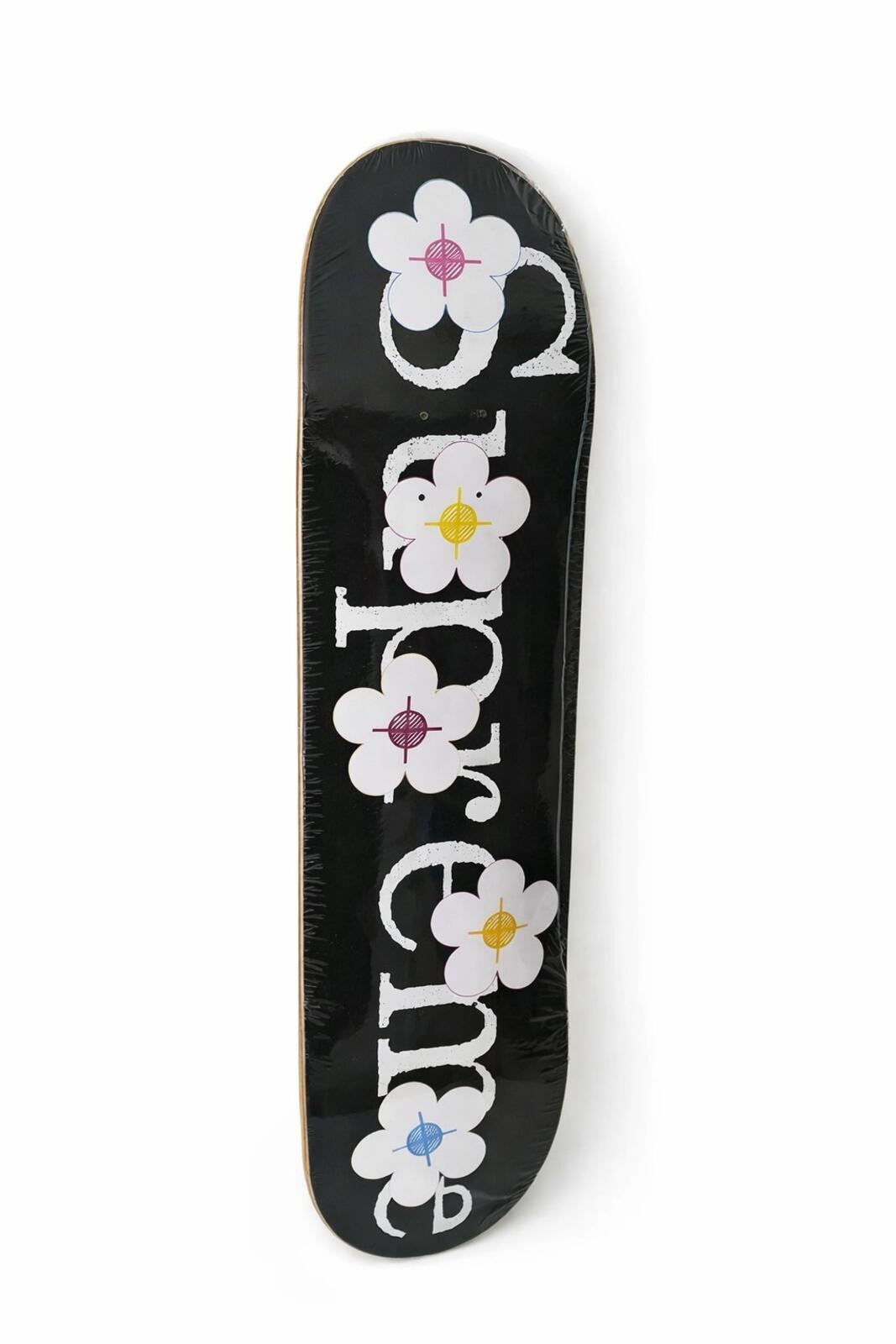 SS17 Supreme Flowers Skateboard Skate Deck Black Accessory