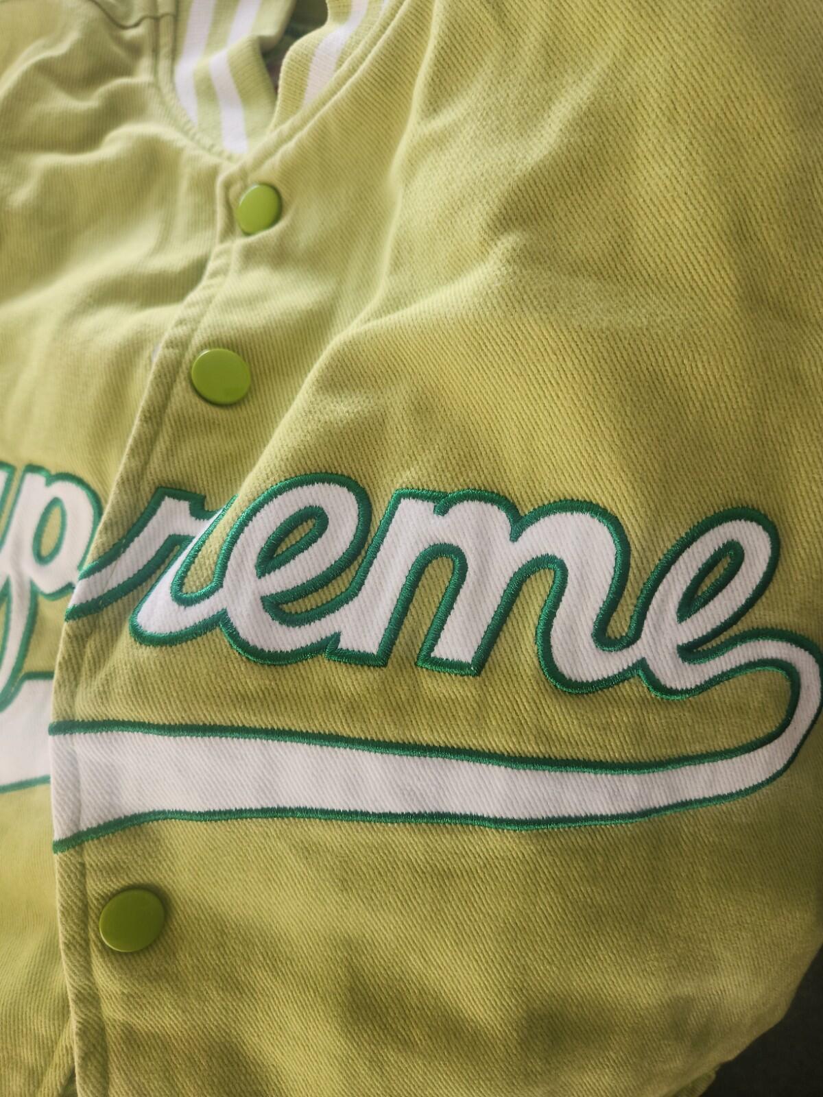 HW22 Supreme x Mitchell & Ness Doughboy Twill Varsity Jacket Grün Größe L