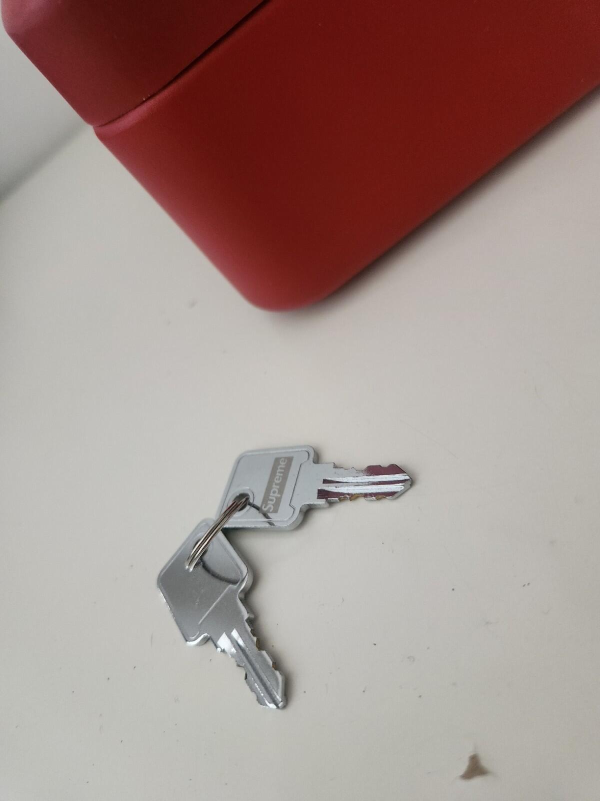 FW17 Supreme lock box red metal 2 keys Accessory Storage Red Powder Coated Iron