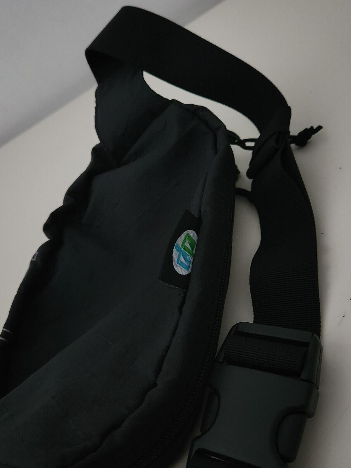 FW18 Supreme Hüft-Schultertasche Wasser- und abriebfest Schwarz 1x benutzt