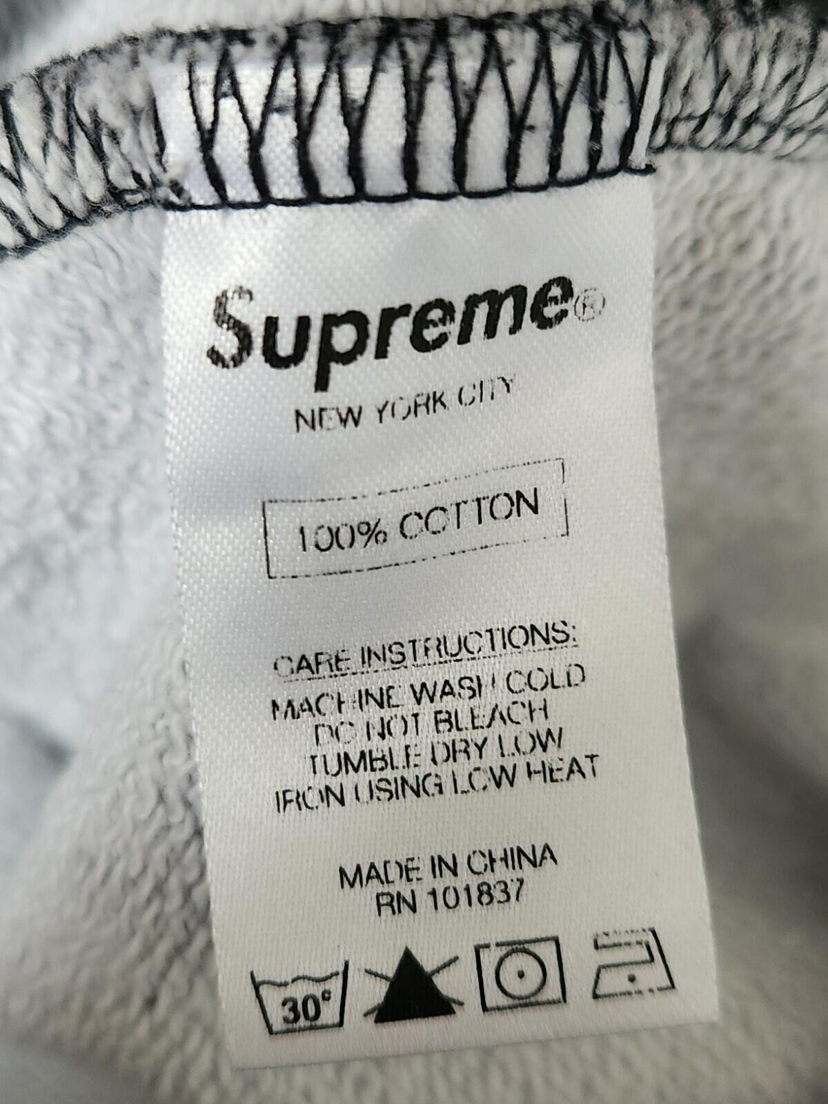 FW14 Supreme H.R Giger Hooded Sweatshirt White Size M
