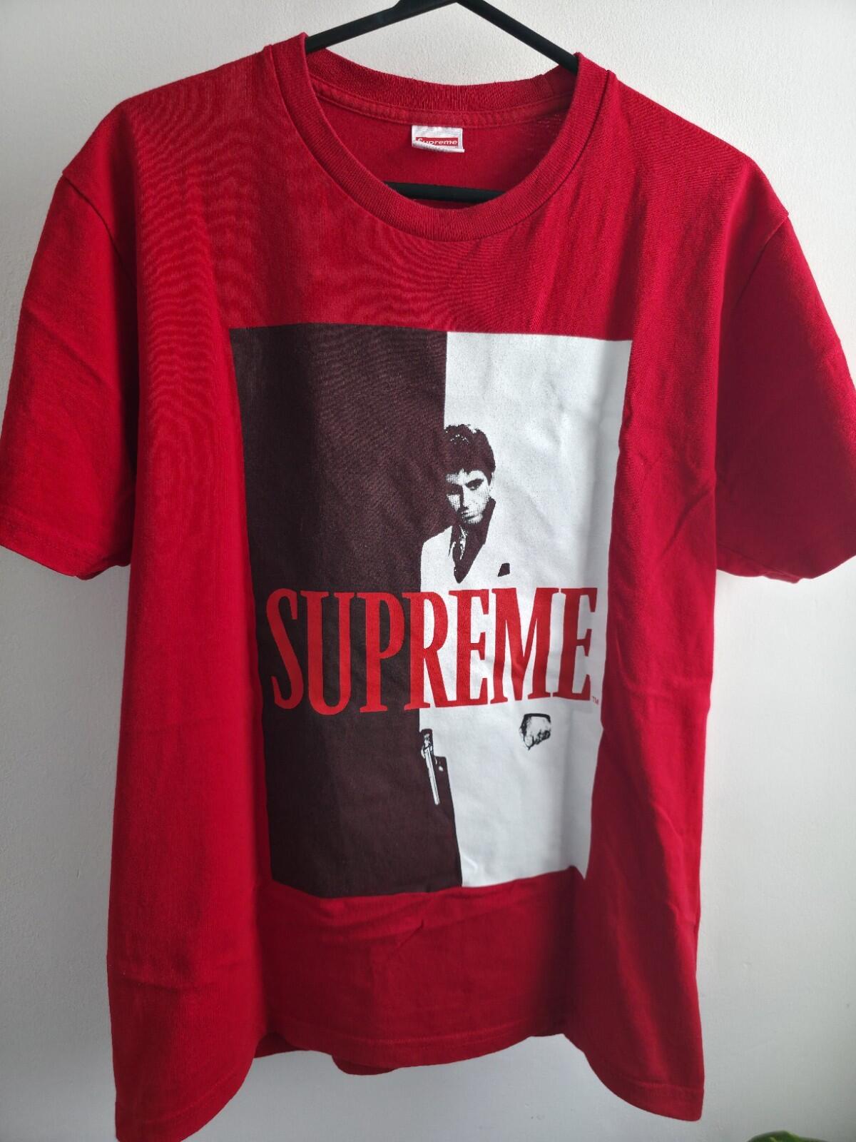 FW17 Supreme x Scarface Split Tee Red Size M
