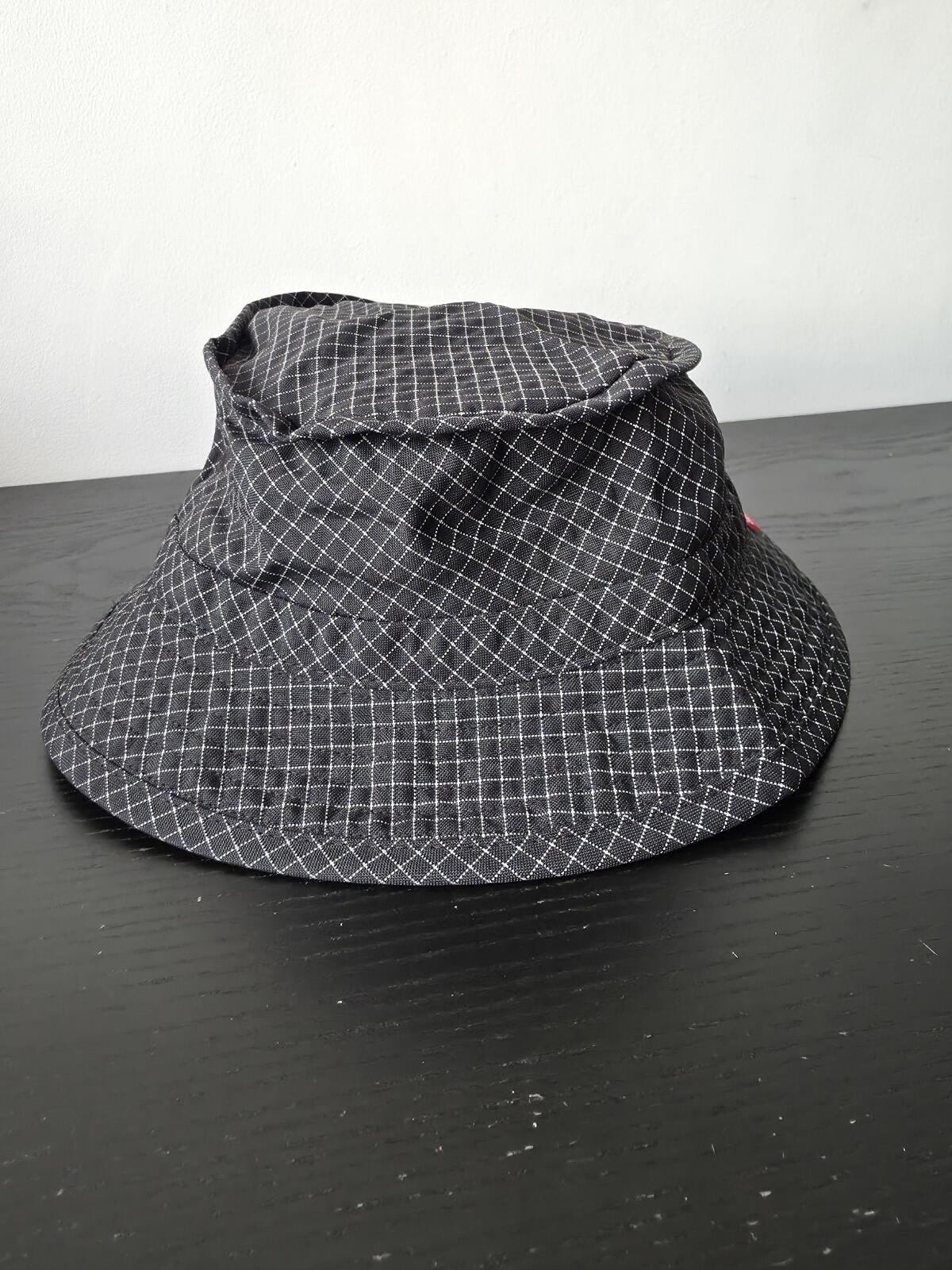 FW18 Supreme Reflective Ripstop Low Crusher Hat Black Size M / L