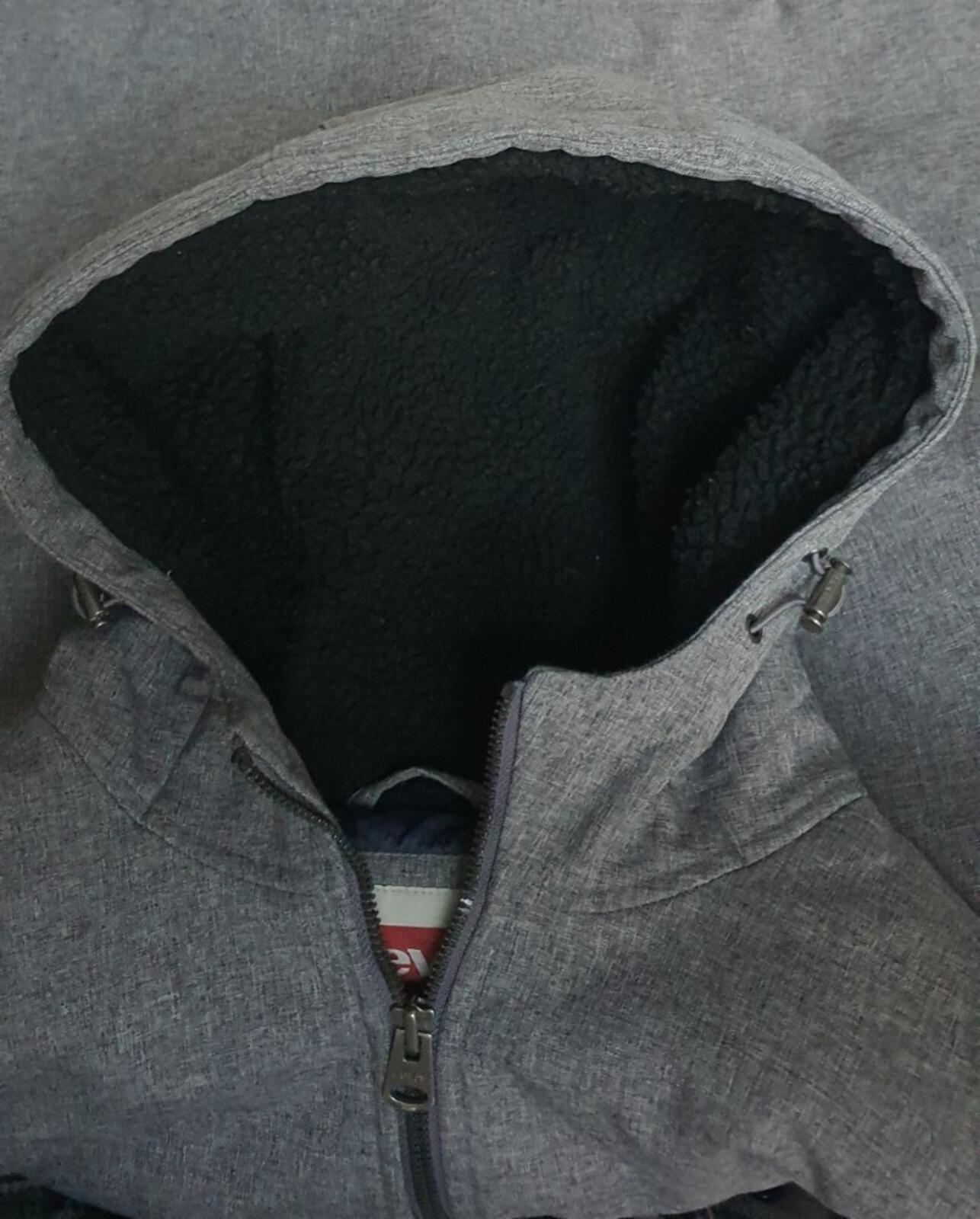 LEVI'S Soft Shell Hooded Jacket Size XL Grey