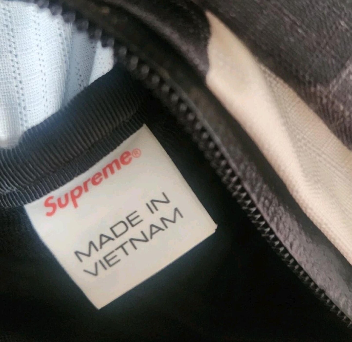 SS21 Supreme Sling Bag Umhänge-/Gürteltasche Cordura Nylon wasserabweisend Rot Camo