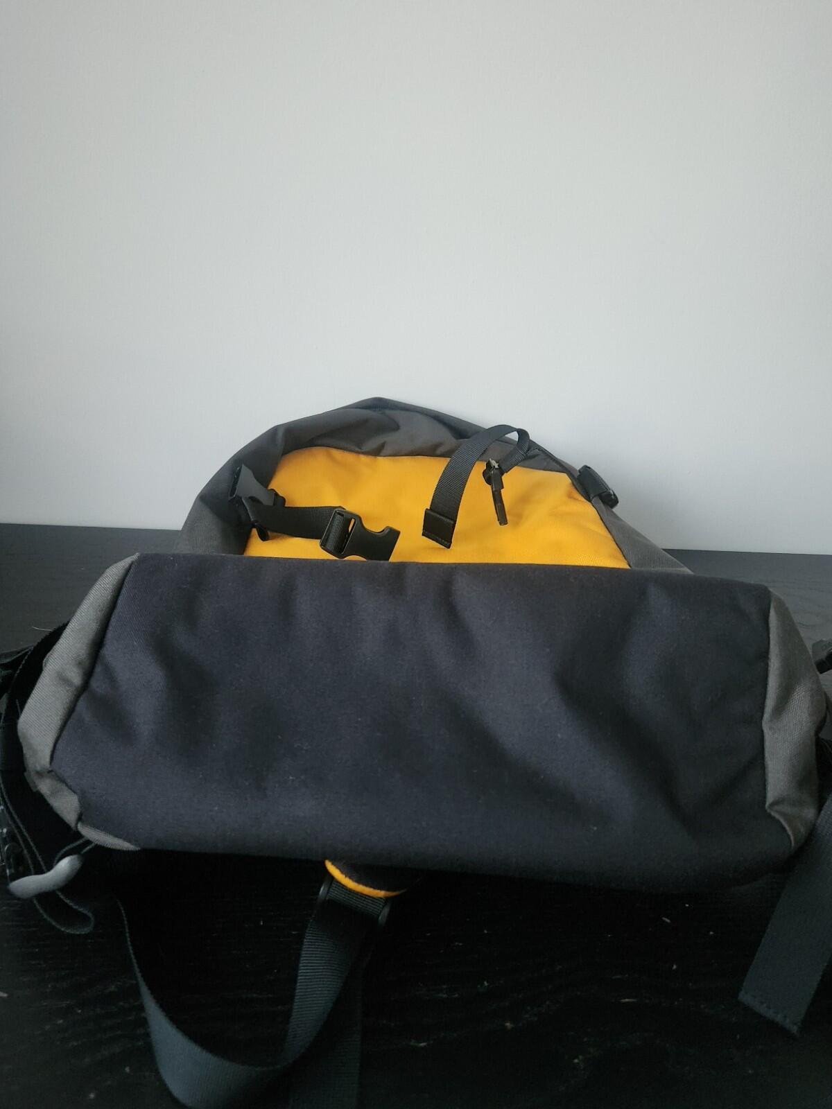 SS20 Supreme x The North Face RTG backpack Gold TNF bag 2 in 1 Water Resistant