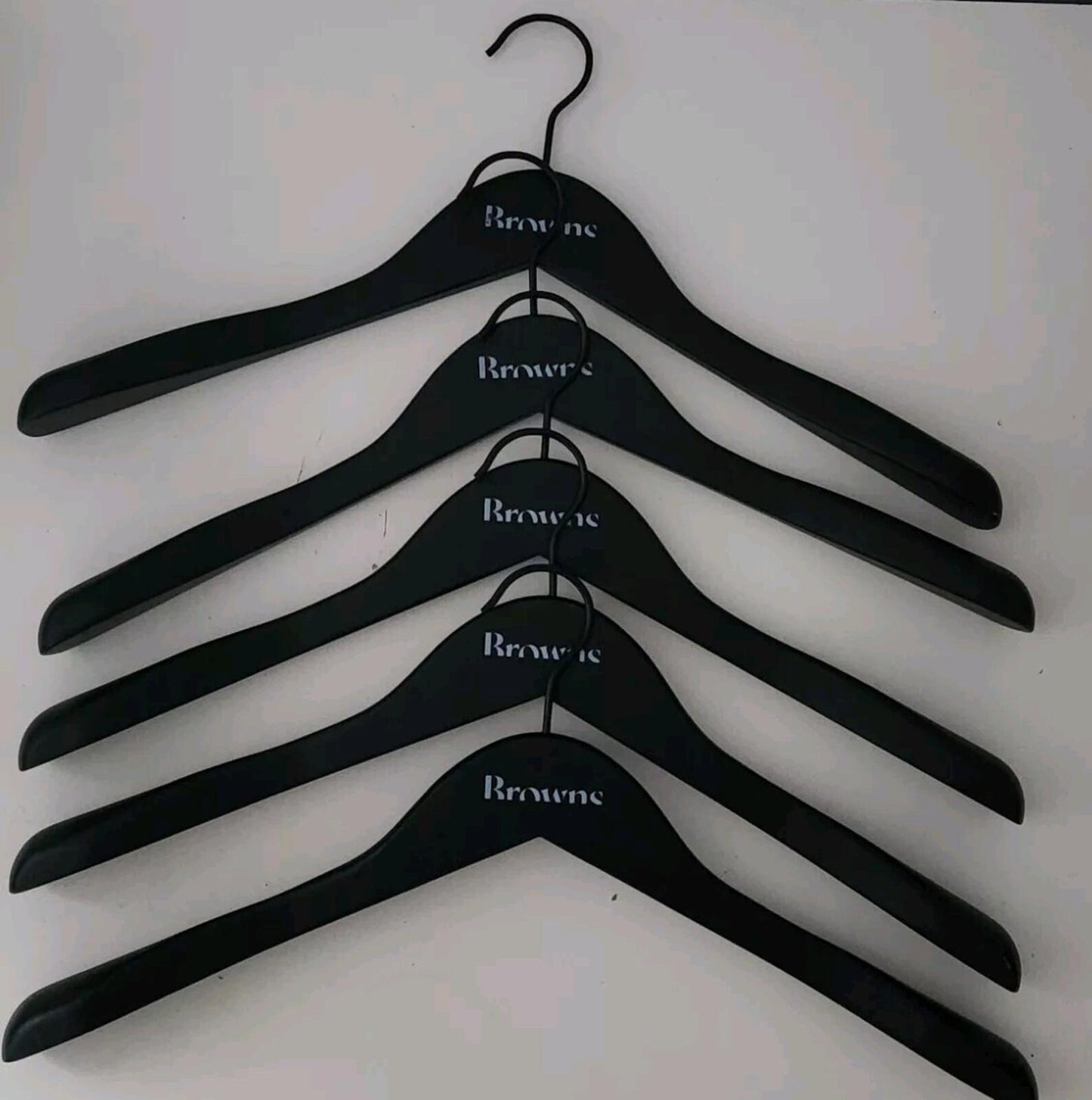 5 x BROWNS Black Wooden Coat Hangers with Broad ends for Suits Jackets 17" 43cm