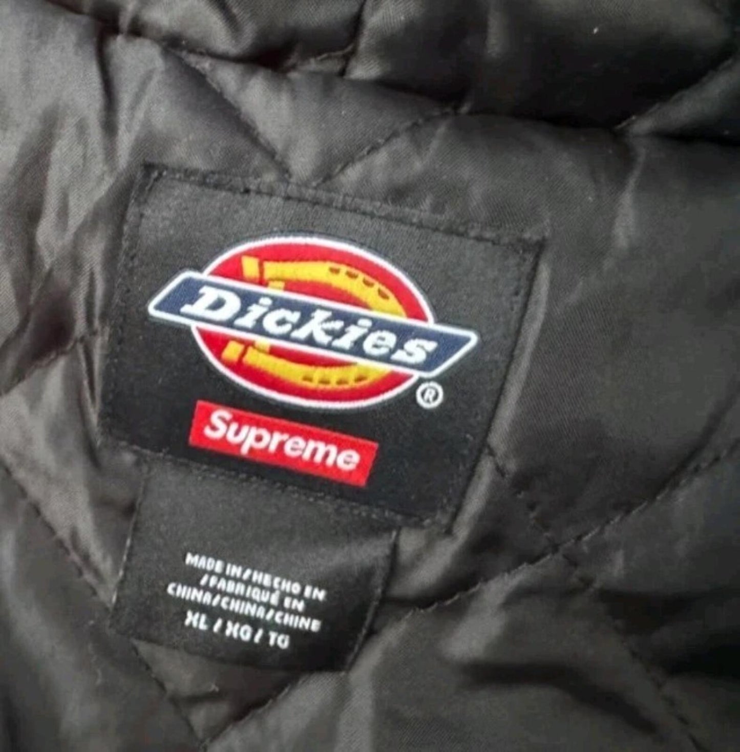 Sudadera con Capucha y Cremallera Acolchada Supreme x Dickies Otoño/Invierno 2024, Color Gris, Talla XL