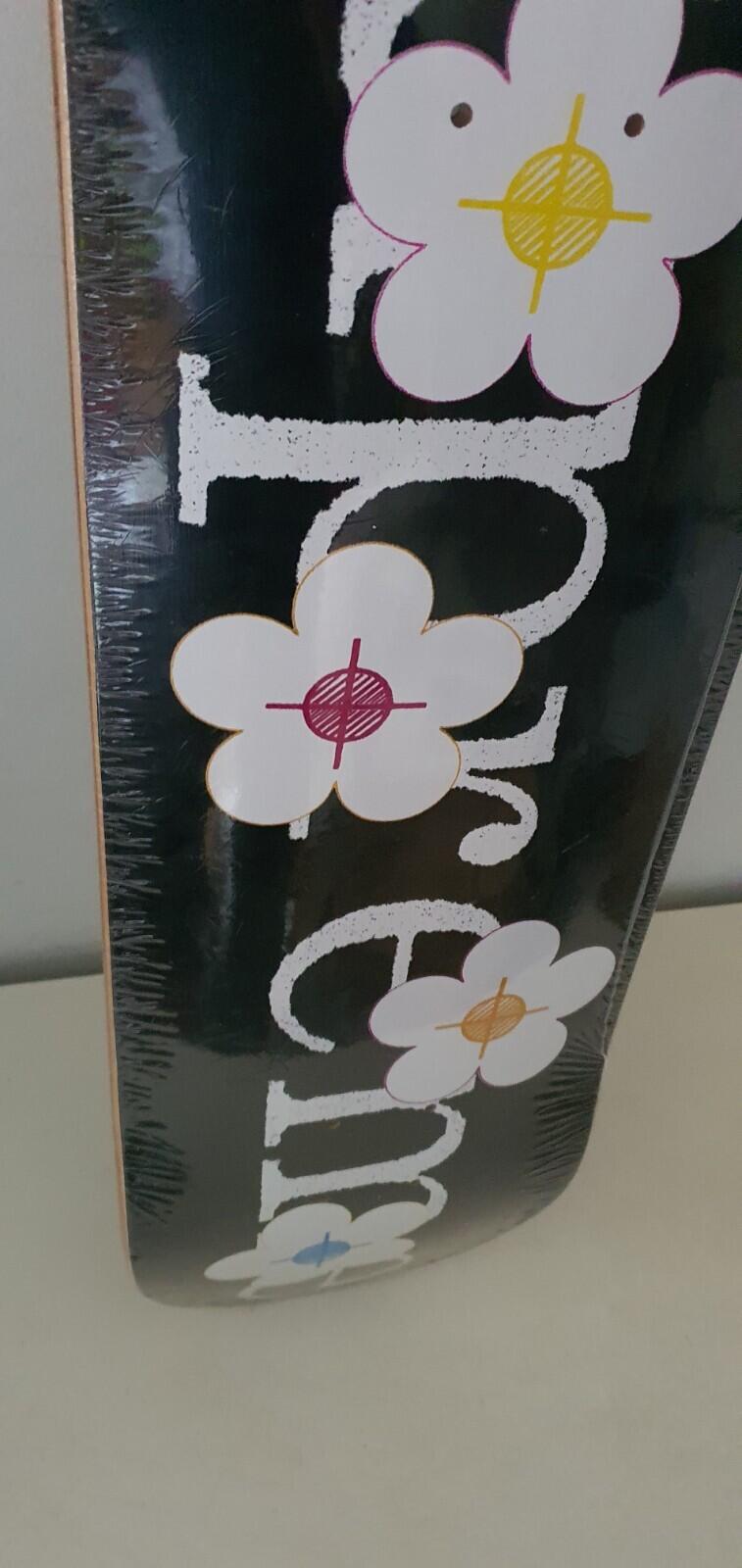 SS17 Supreme Flowers Skateboard Skate Deck Black Accessory